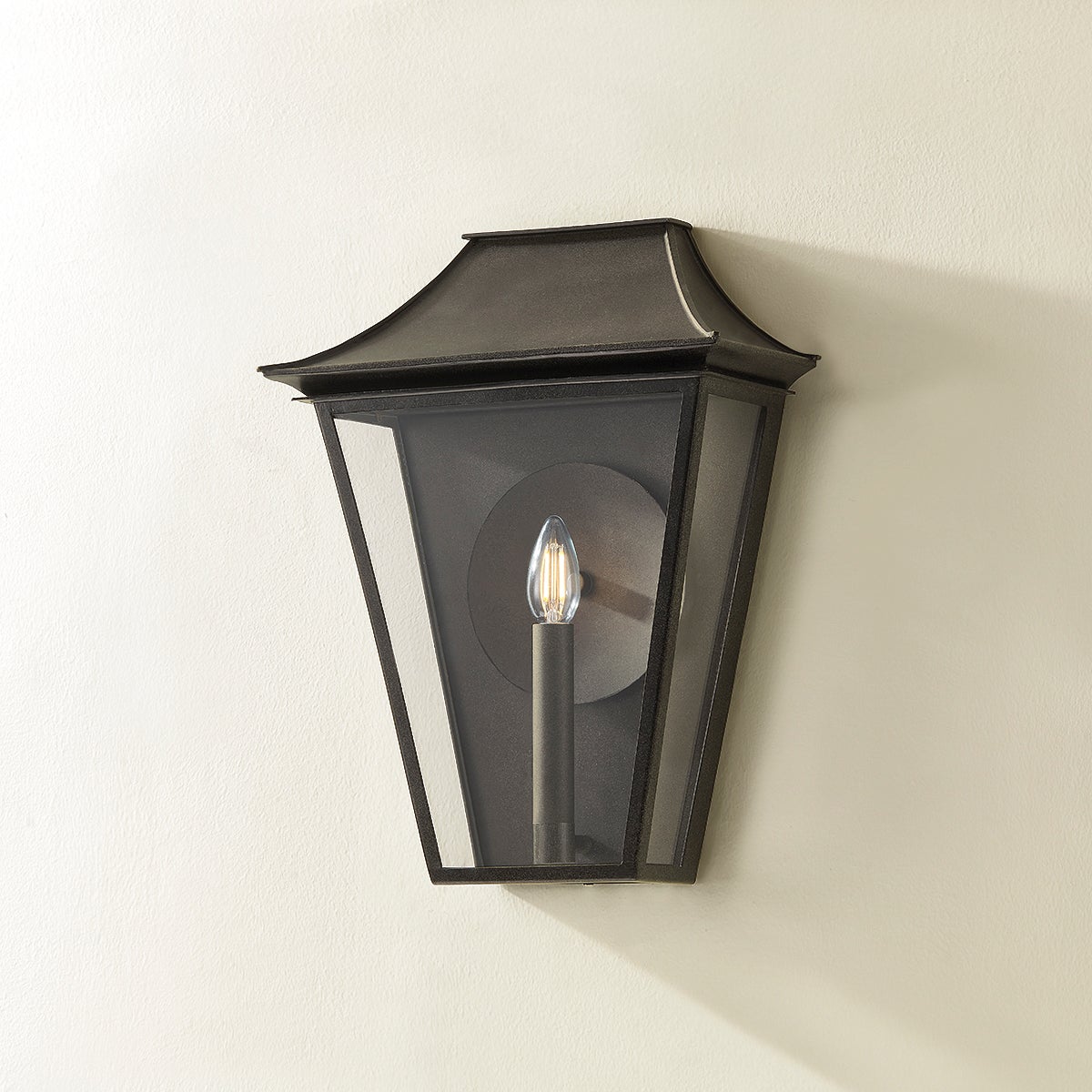 tehama-exterior-wall-sconce-B2917-FRN-2