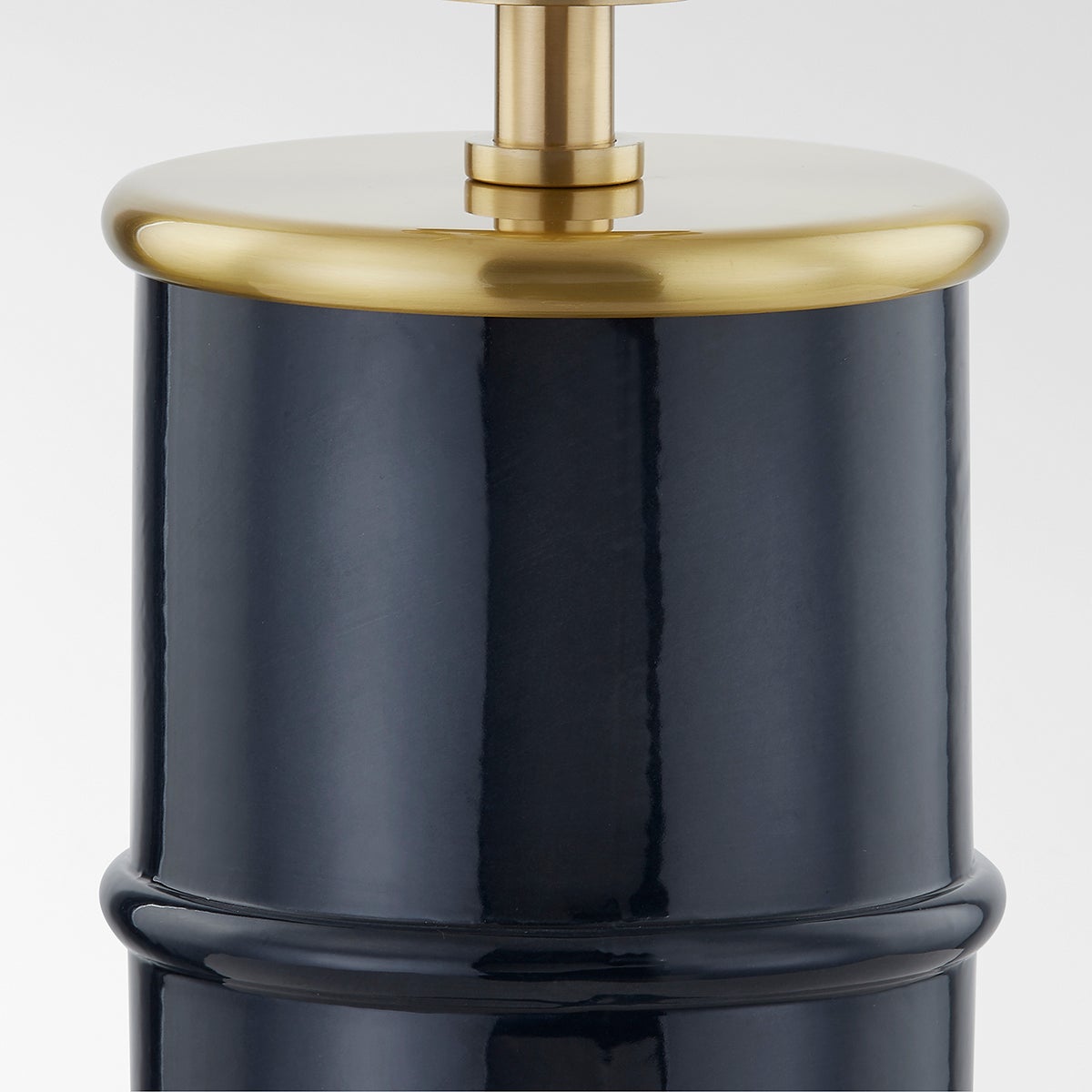 banyan-table-lamp-HL759201-AGB/CGN-5