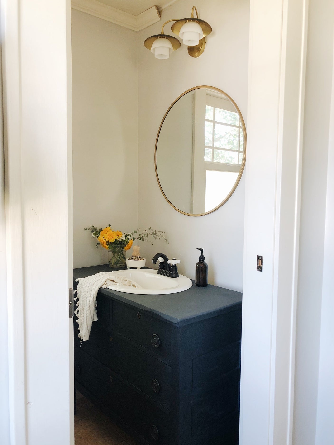 barron-bath-&-vanity-1012-AGB-3