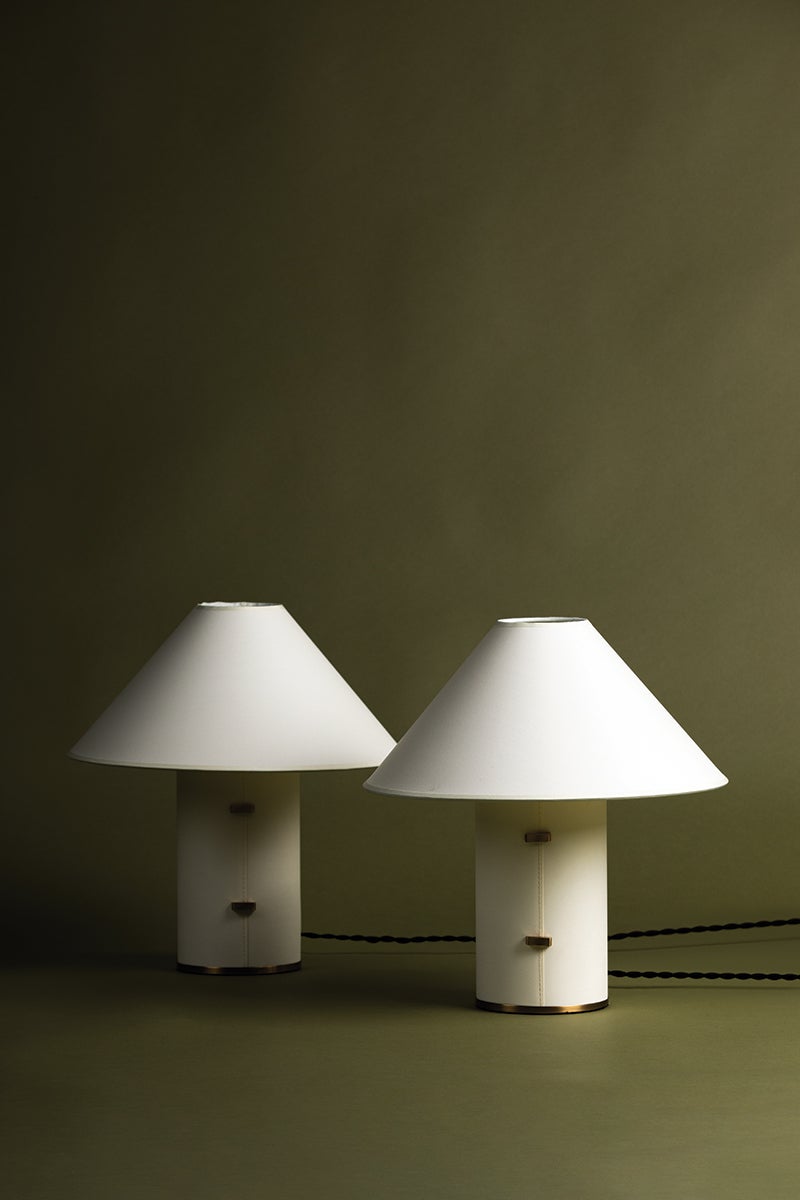 bond-table-lamp-PTL1315-PBR-5