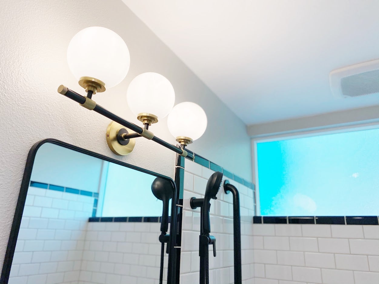 bowery-bath-and-vanity-3703-AOB-2