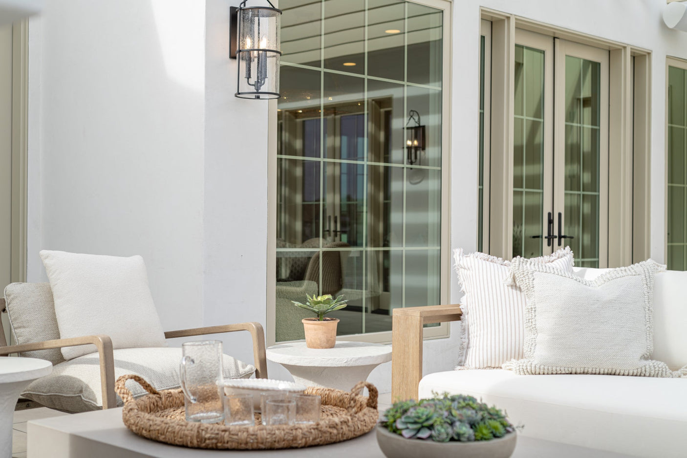 burbank-exterior-wall-sconce-B1313-TBK-4