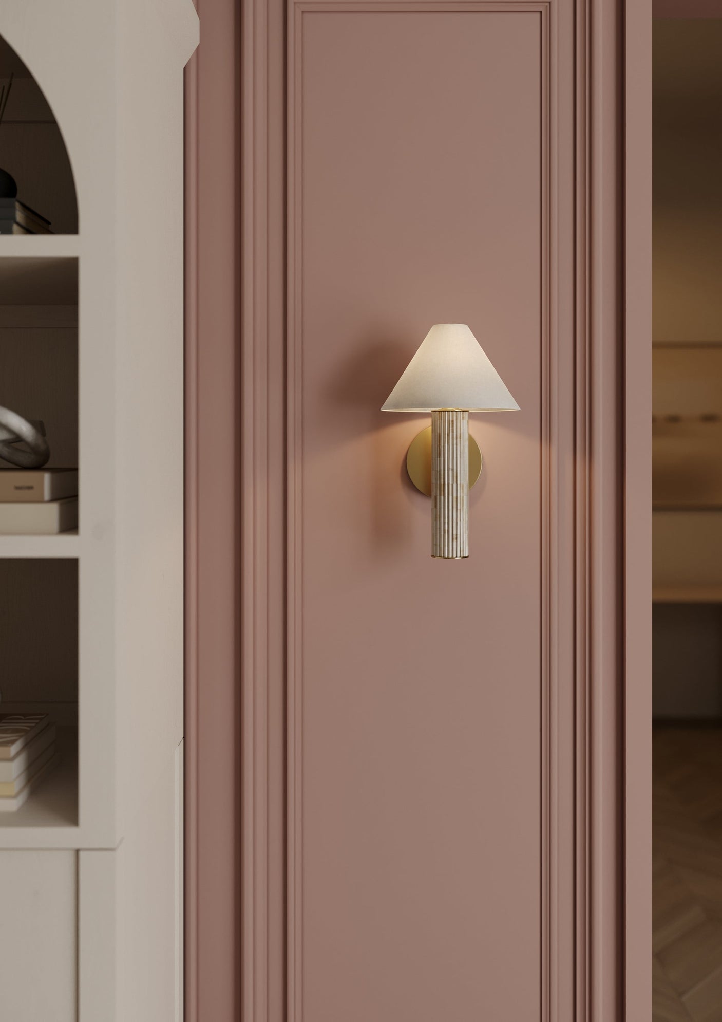 clover-wall-sconce-H1027101-AGB-1