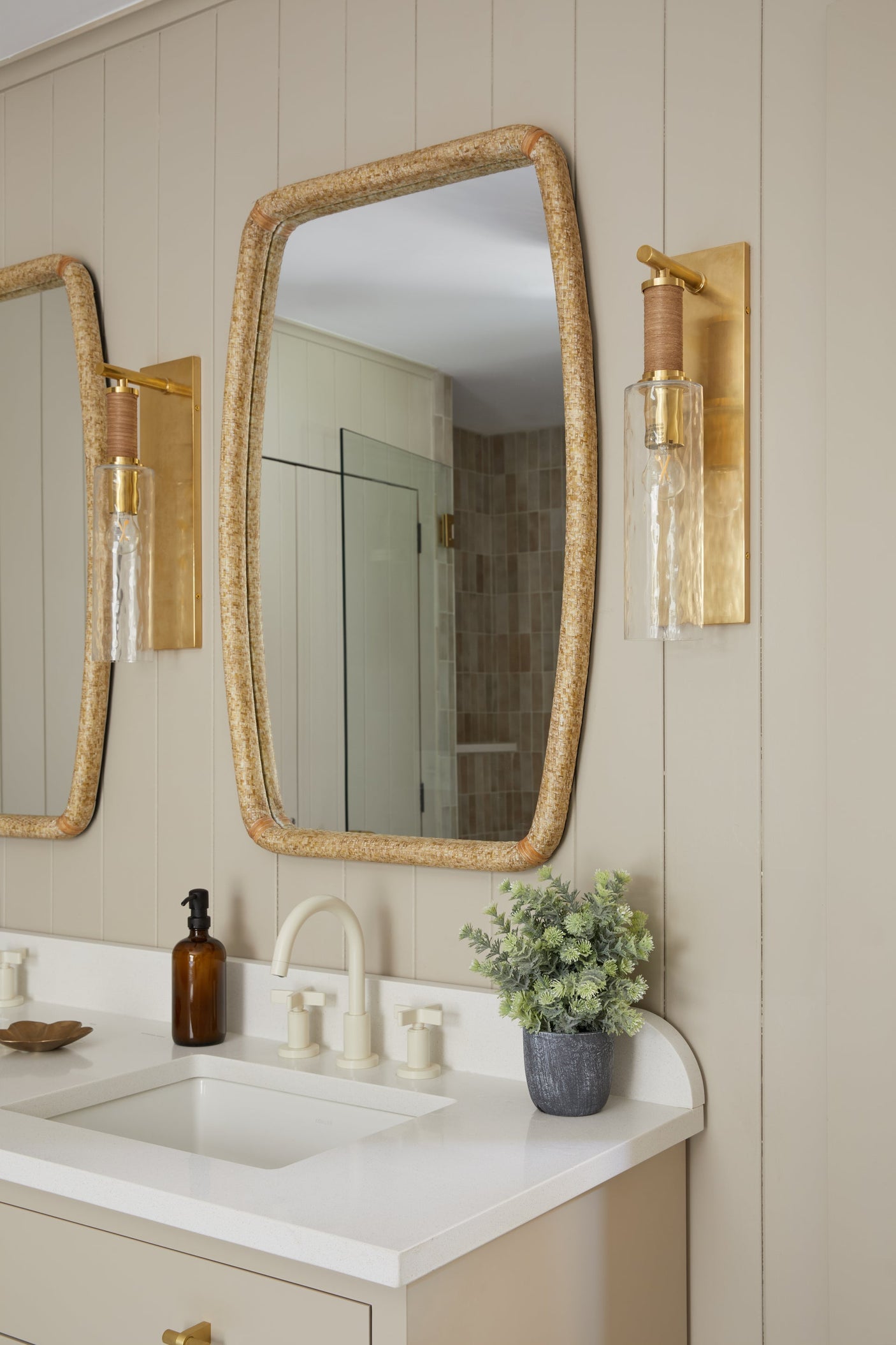 eastchester-wall-sconce-2618-AGB-6