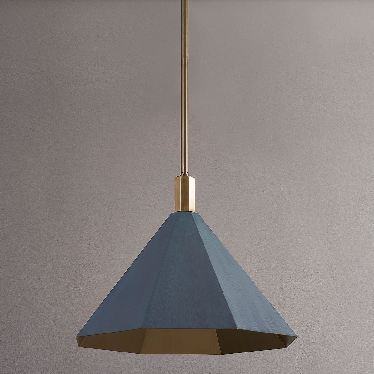huntley-pendant-F8322-PBR/VER-1