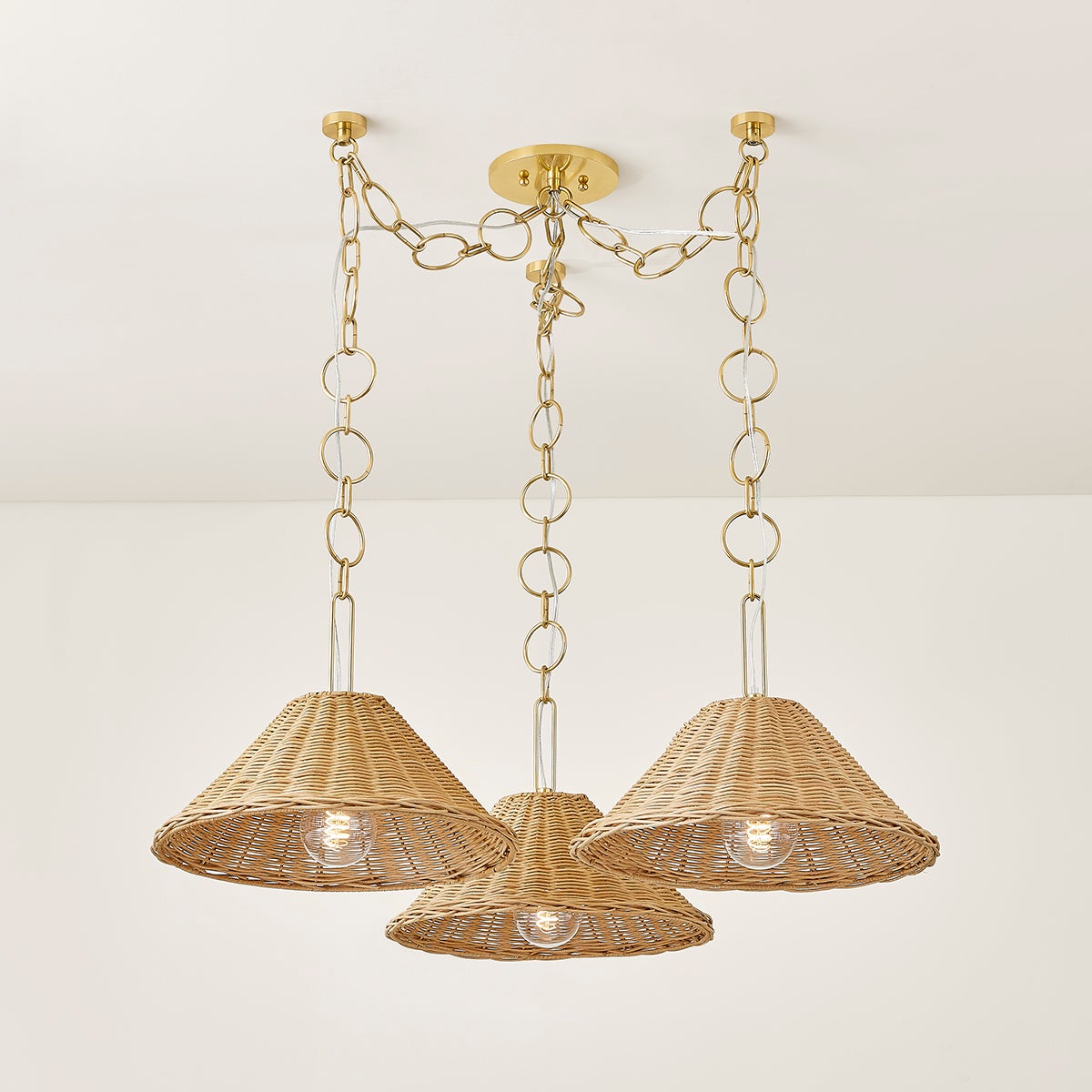 dalia-chandelier-H831803-AGB-3