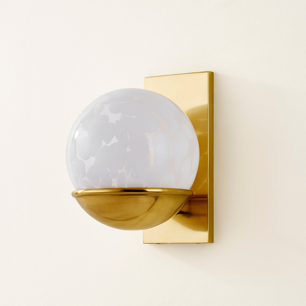 cleo-wall-sconce-H833101-AGB-4
