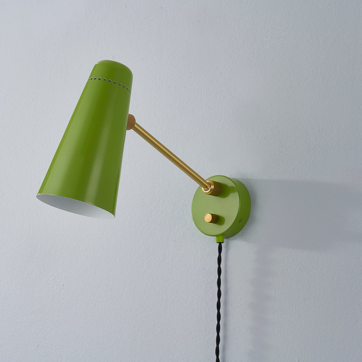 alex-plug-in-sconce-HL598201-AGB/SGR-3