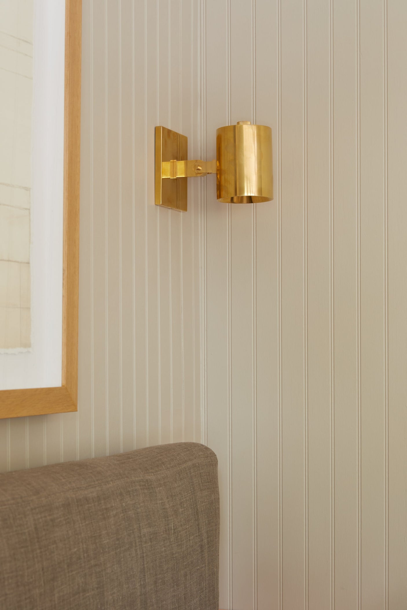 highgrove-wall-sconce-MDS1700-AGB-2