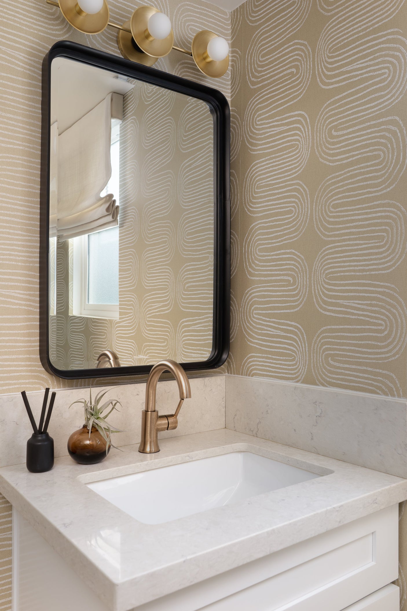 julien-bath-and-vanity-9803-AGB-2