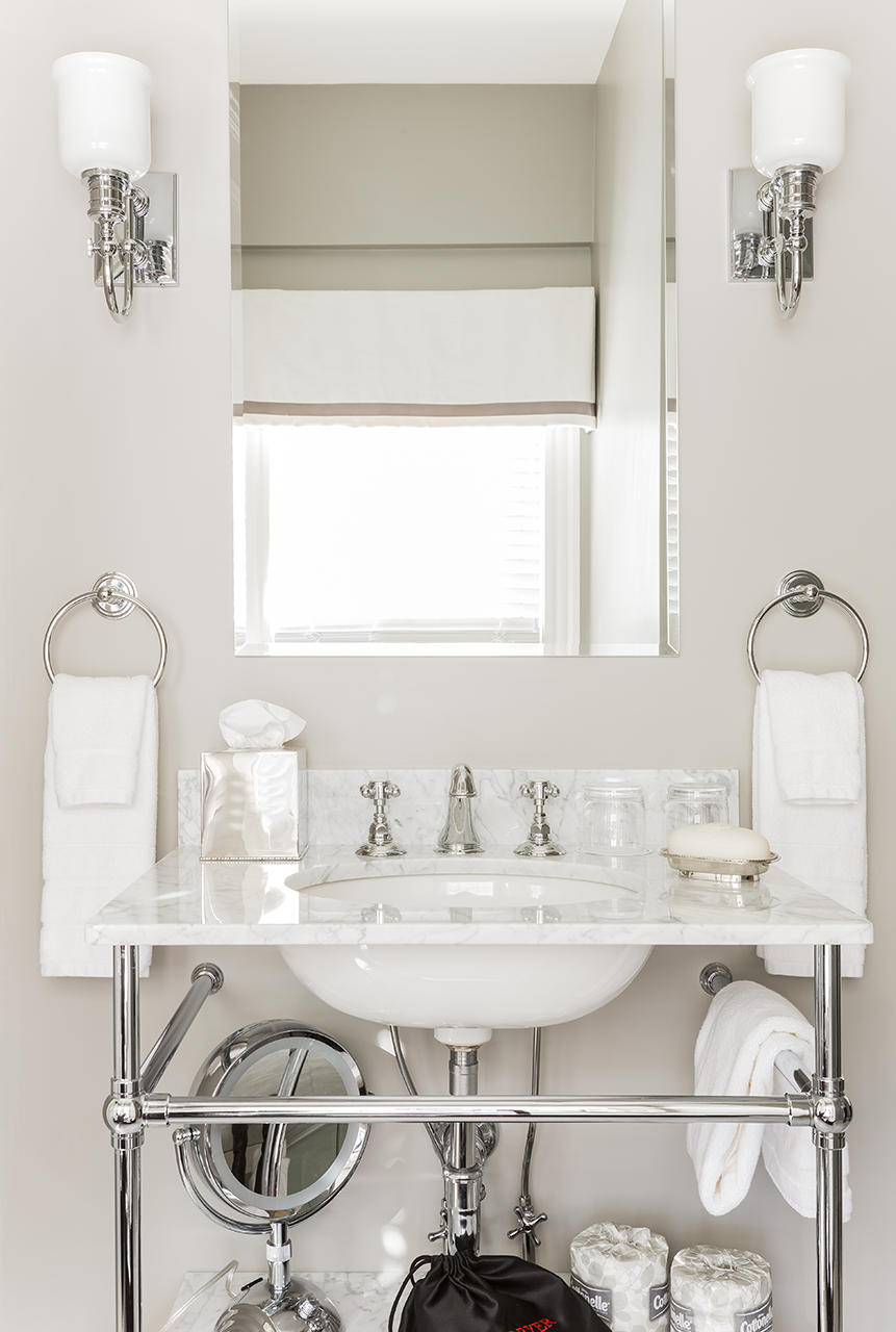 keswick-bath-and-vanity-1971-PC-1