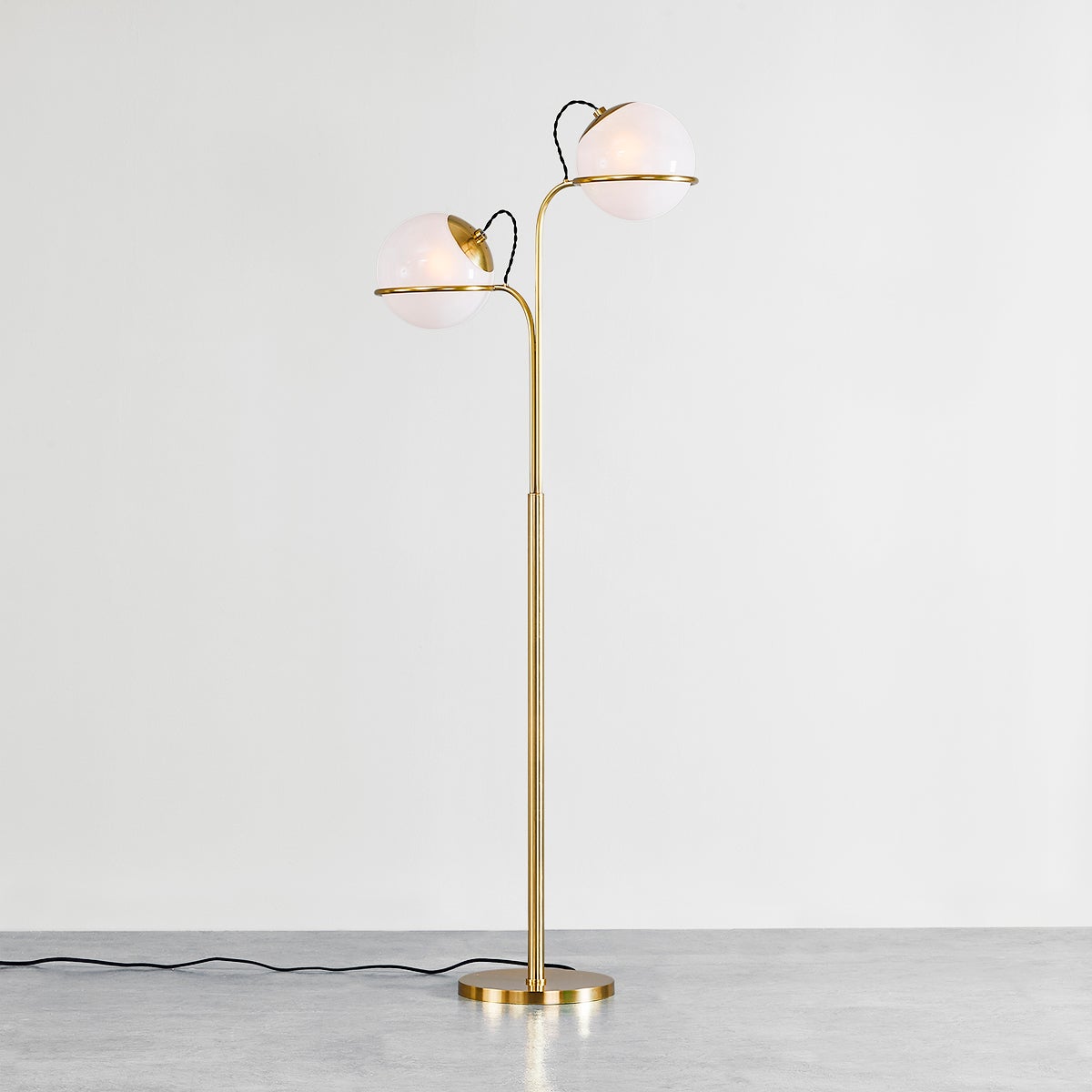 hingham-floor-lamp-L3968-AGB-2