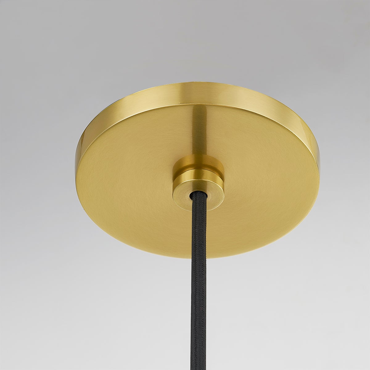 meriah-pendant-H752701L-AGB-1