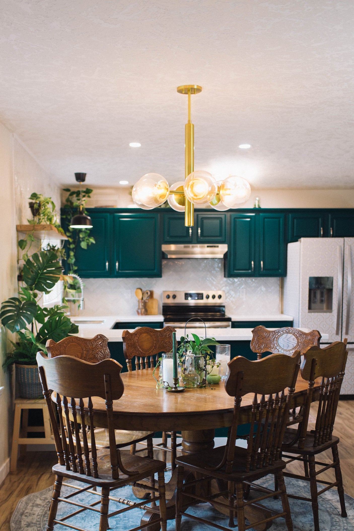 meadow-chandelier-H503806-AGB-1