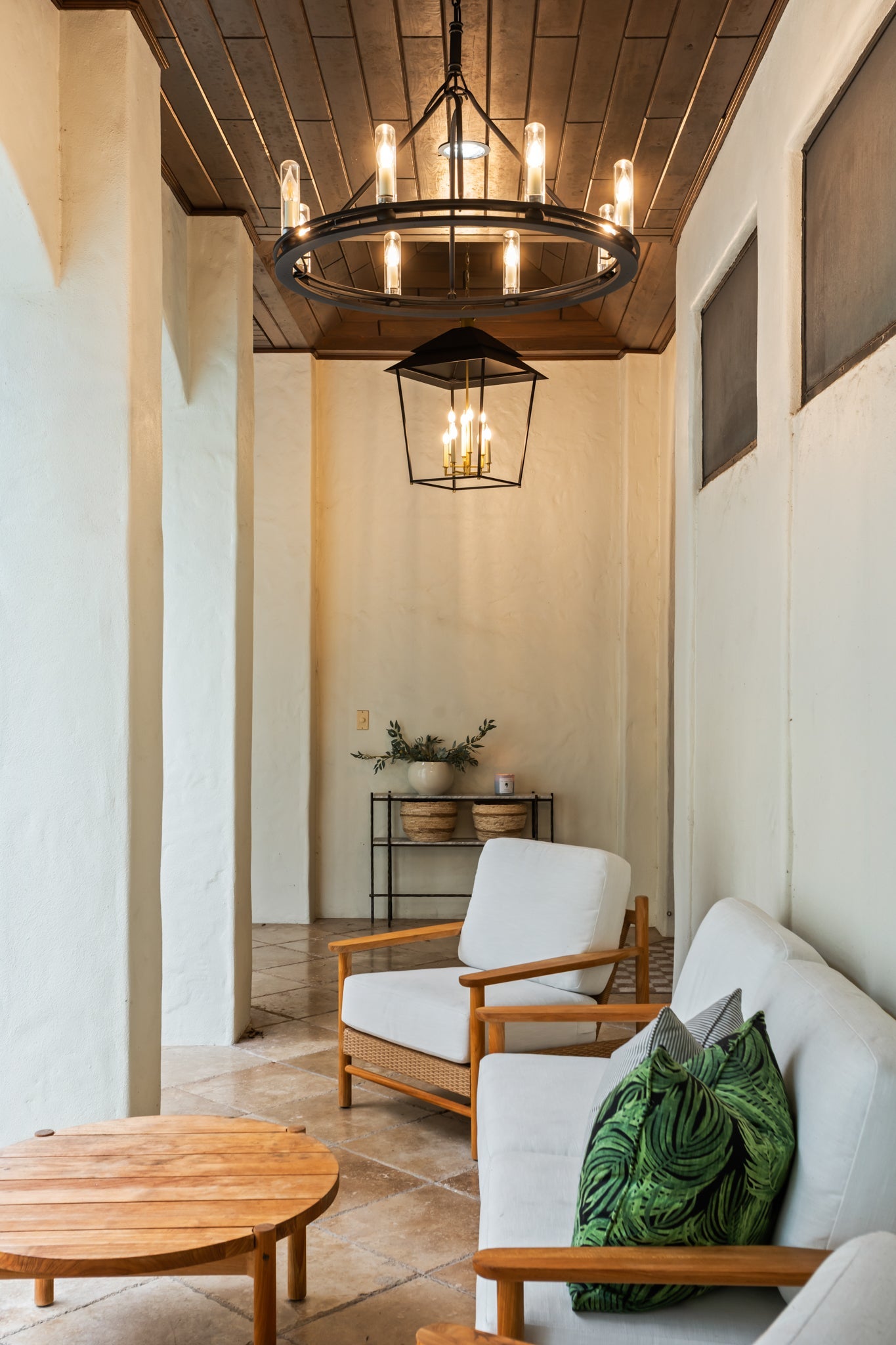 sutton-exterior-chandelier-F6233-TBK-6