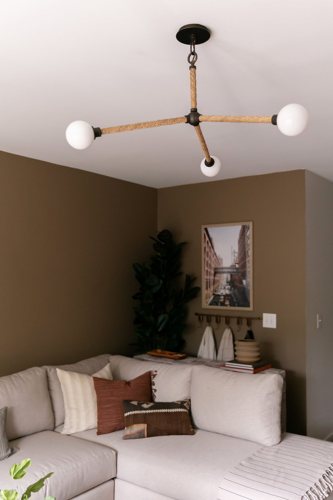 nomad-chandelier-F7253-1