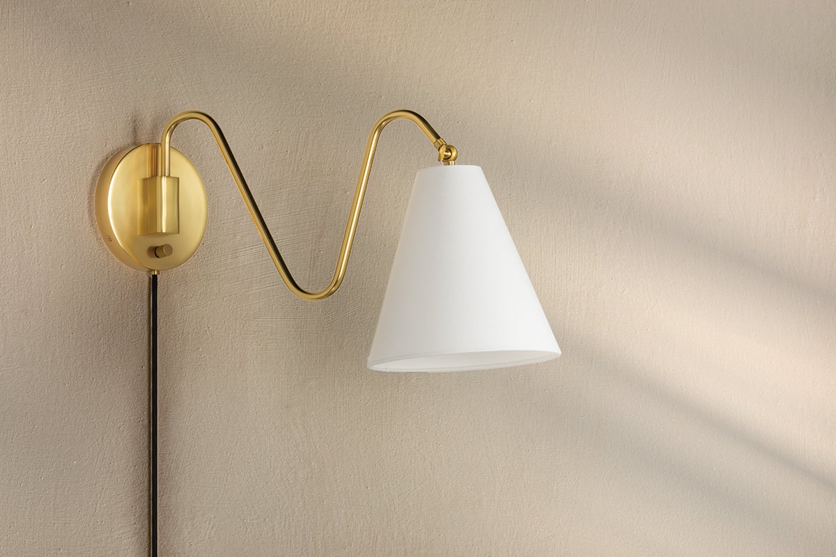 onda-plug-in-sconce-HL699101-AGB-1