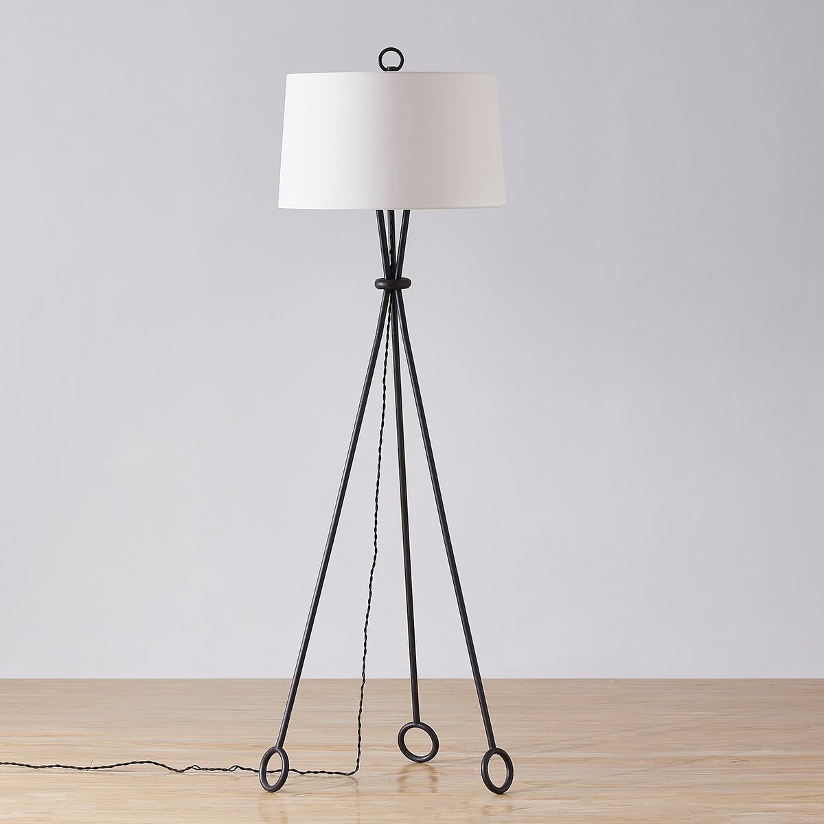 santa-monica-floor-lamp-PFL2068-FOR-2