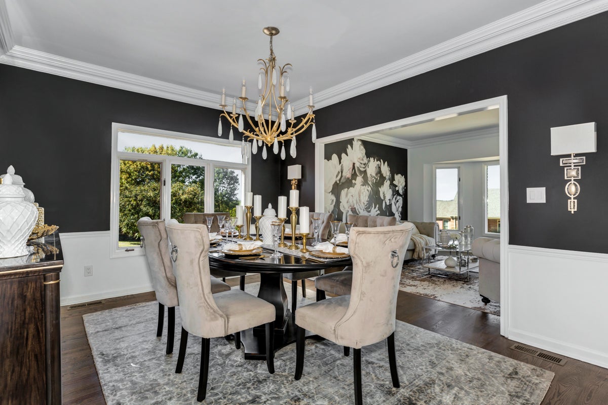 prosecco-chandelier-293-08-GL-5