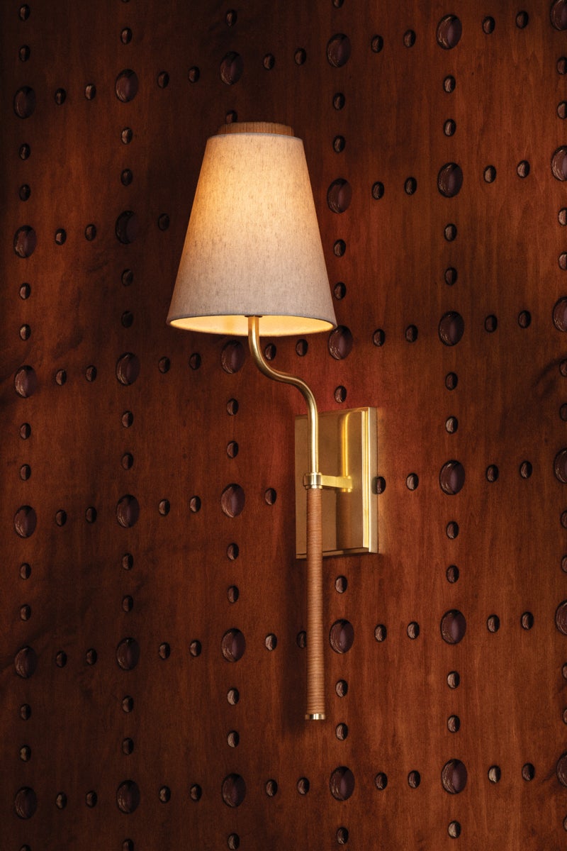 sullivan-wall-sconce-CB4925-AGB-5