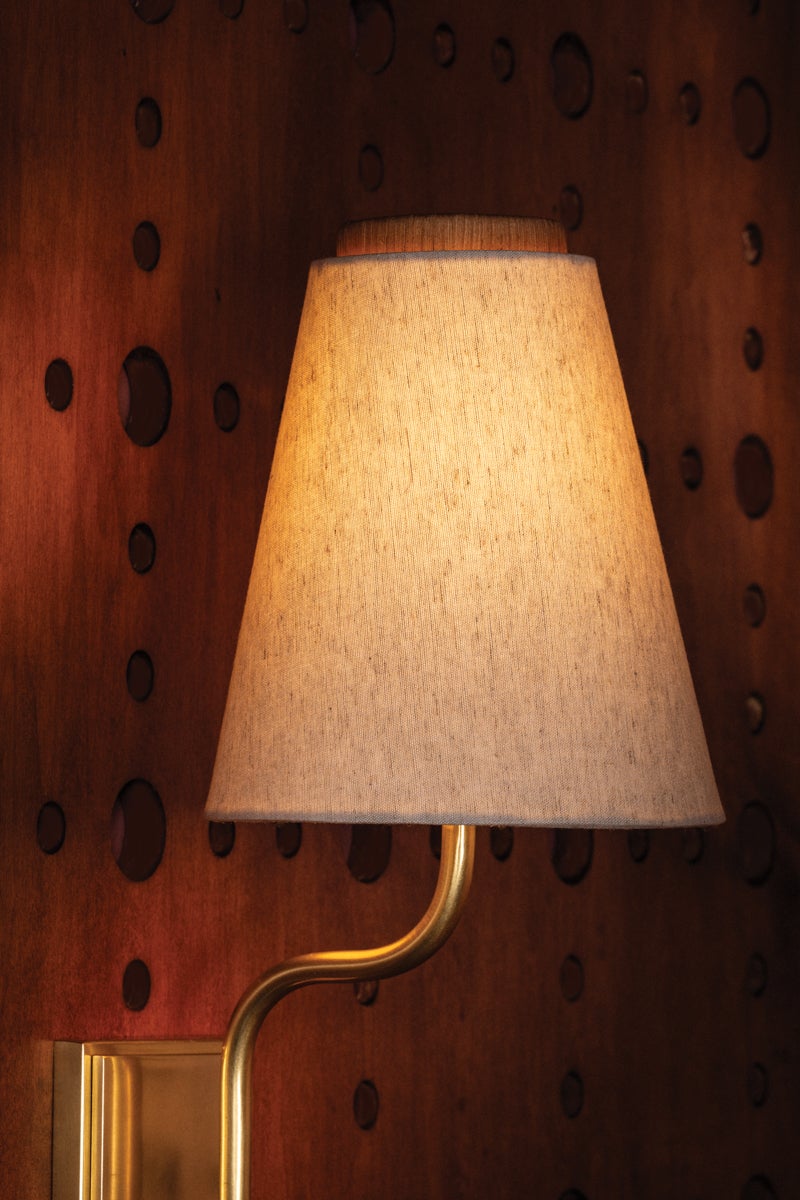 sullivan-wall-sconce-CB4925-AGB-4