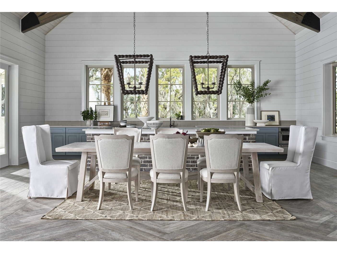 Getaway Dining Table