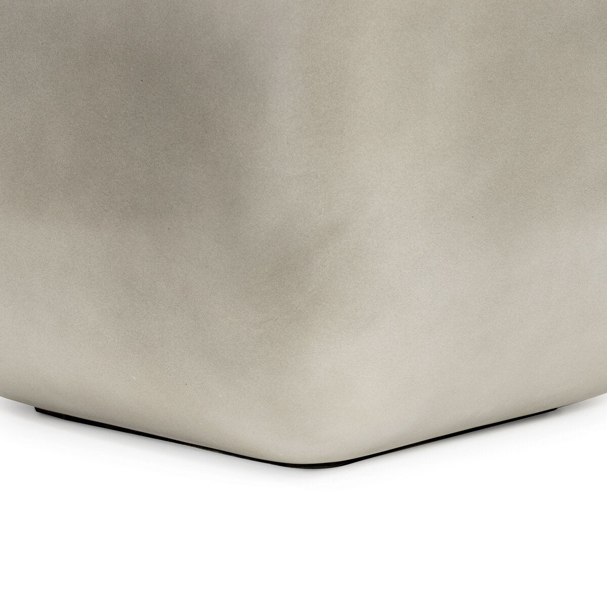Ivan Square Planter - Kings Fine Art & Decor