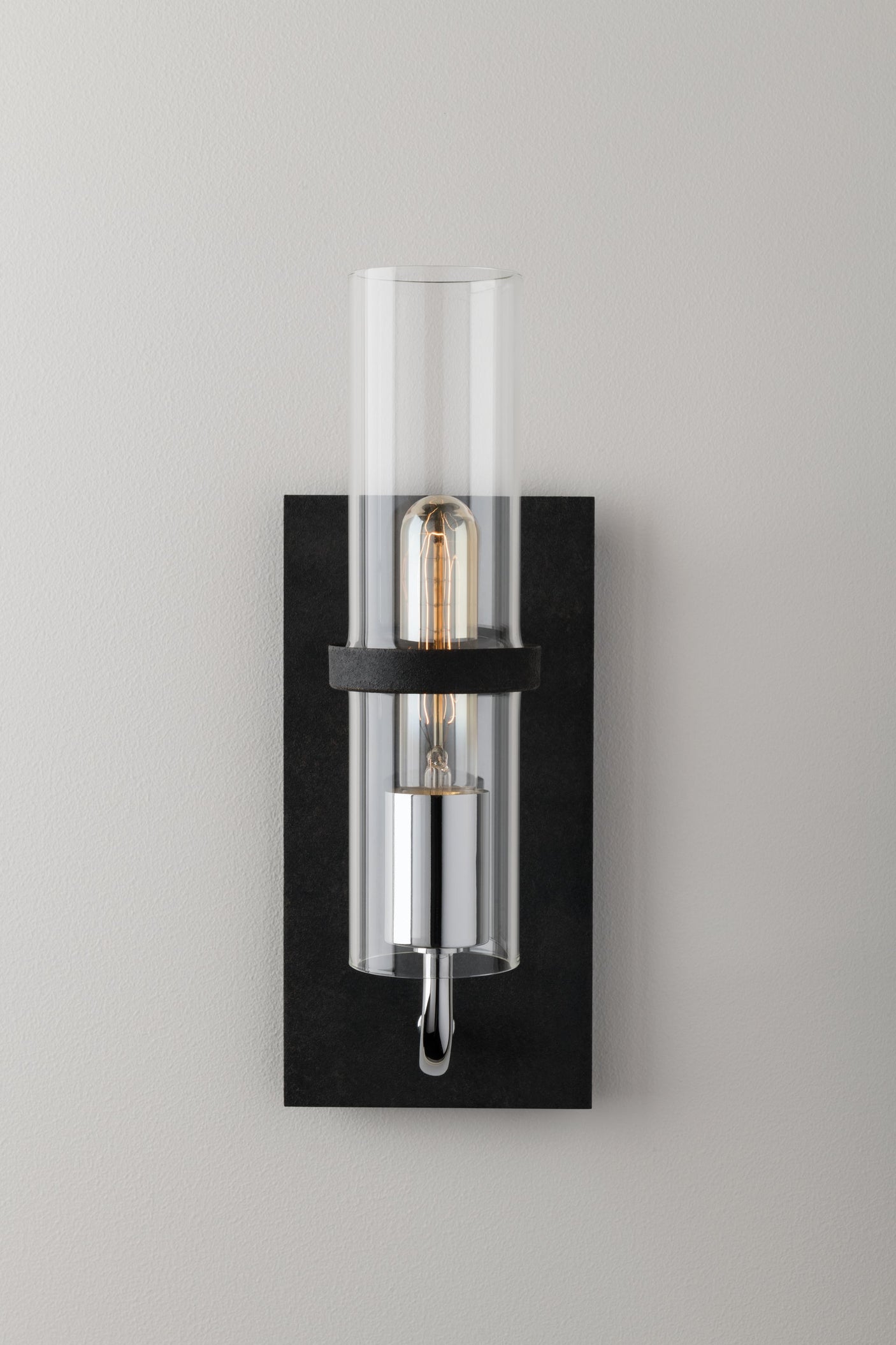 xavier-wall-sconce-B6191-3