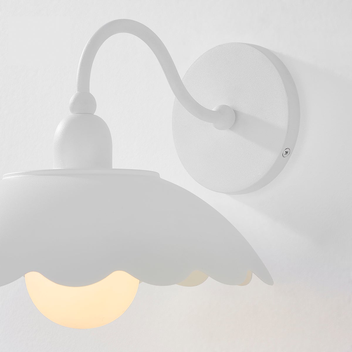 yael-wall-sconce-H888101-TWH-3