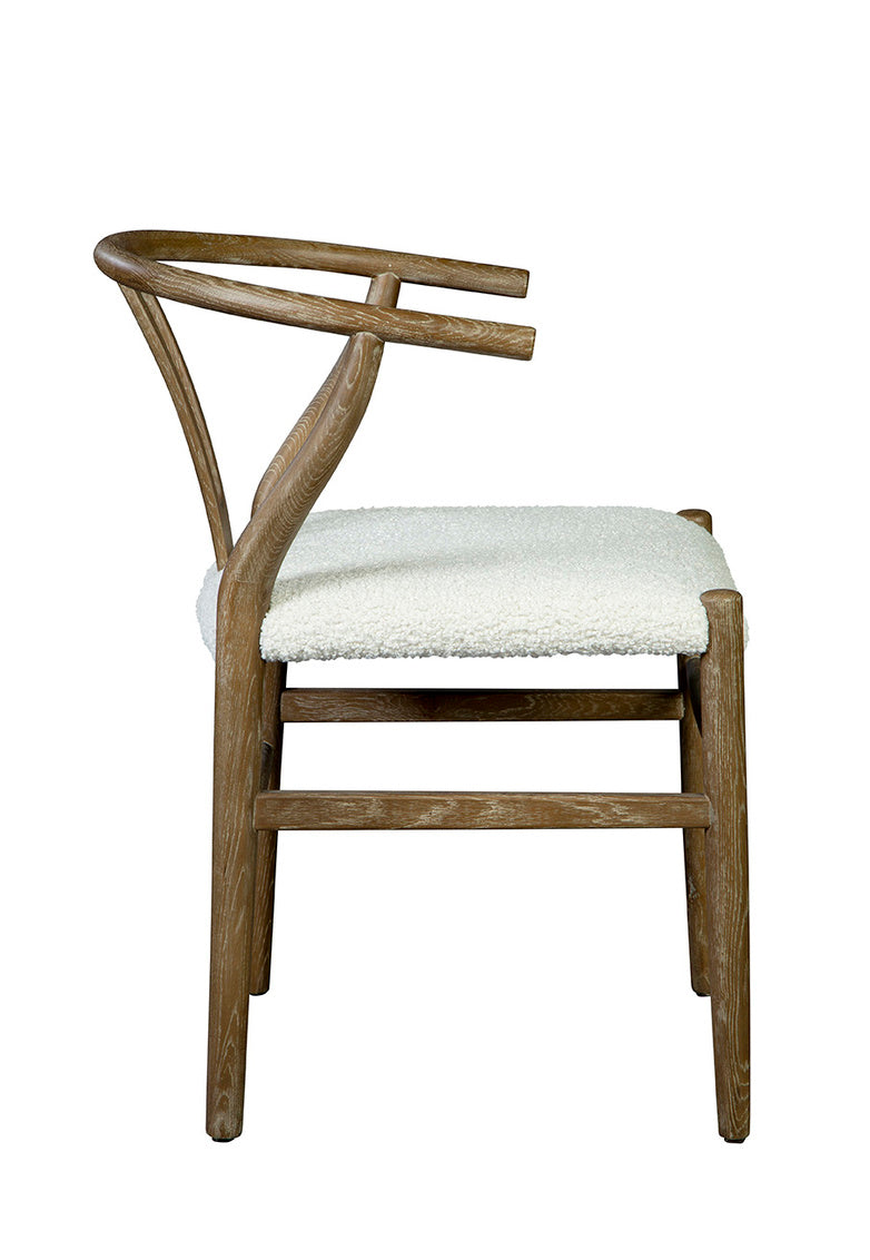 snuggle-broomstick-chair-20-509-3