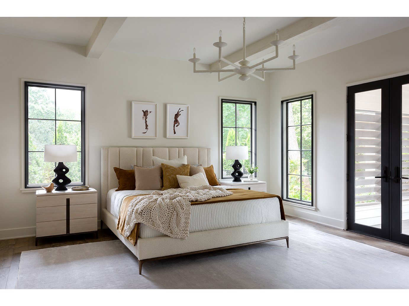 Summerland Uphol Bed King