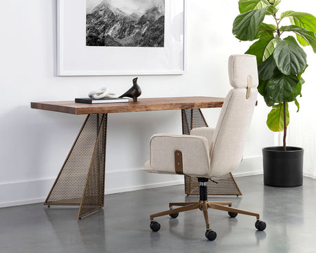 mickey-desk-104552 - view 2