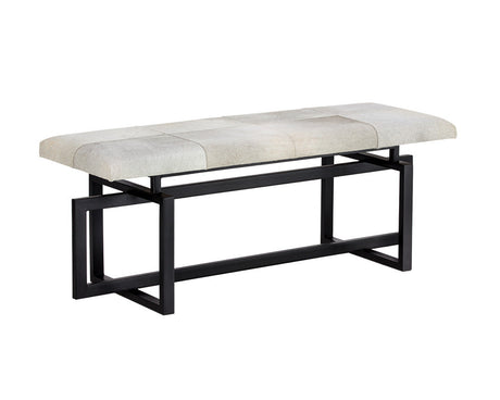 pilar-bench-104803