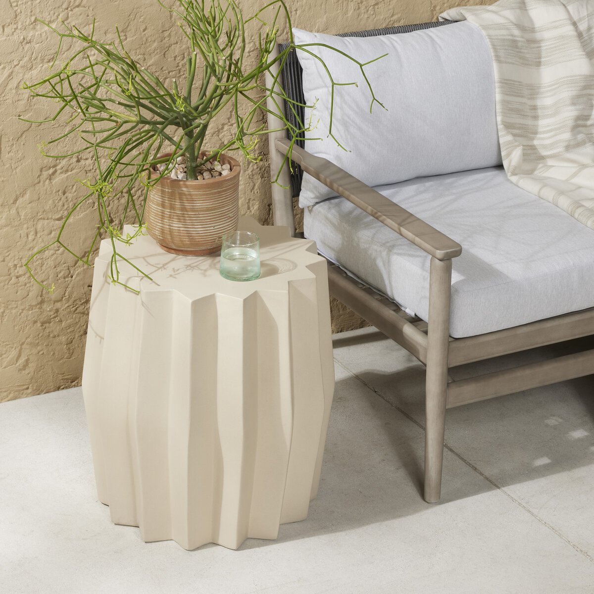 Gem Outdoor End Table - Kings Fine Art & Decor