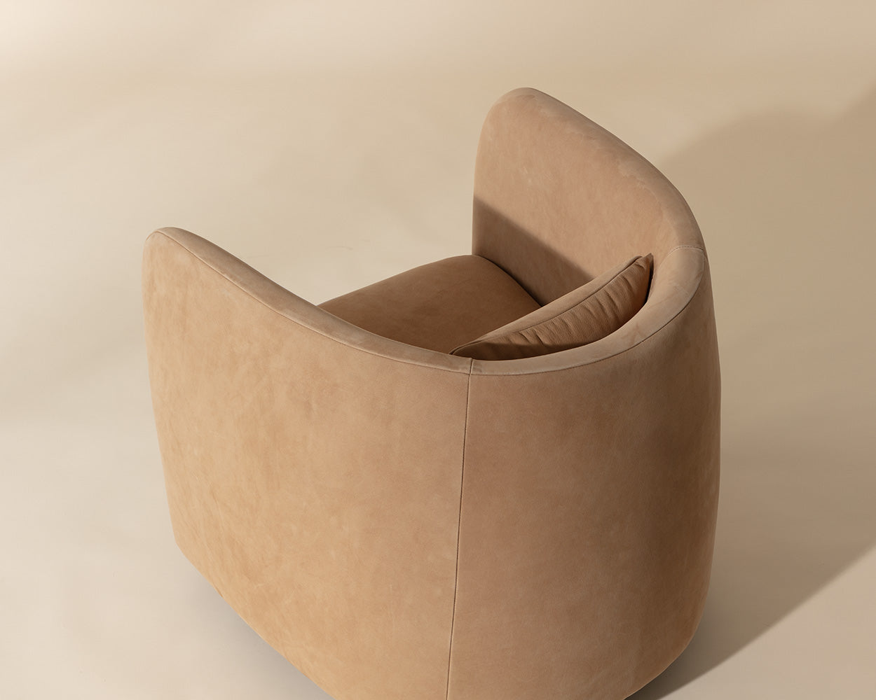 emilie-swivel-lounge-chair-111250 - view 14