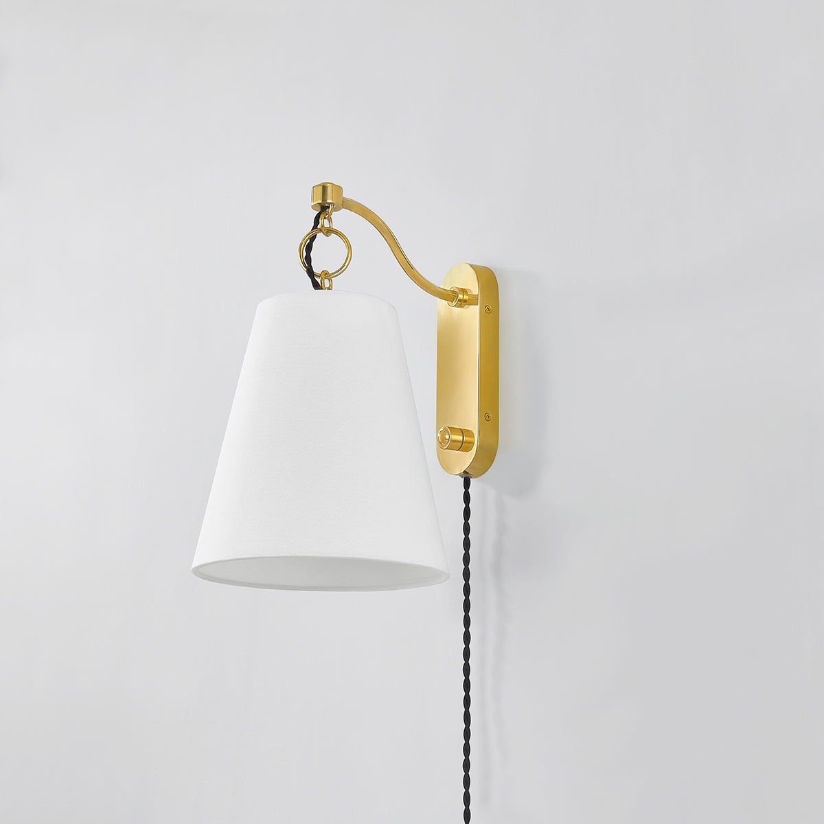 joan-plug-in-sconce-1415-AGB-1