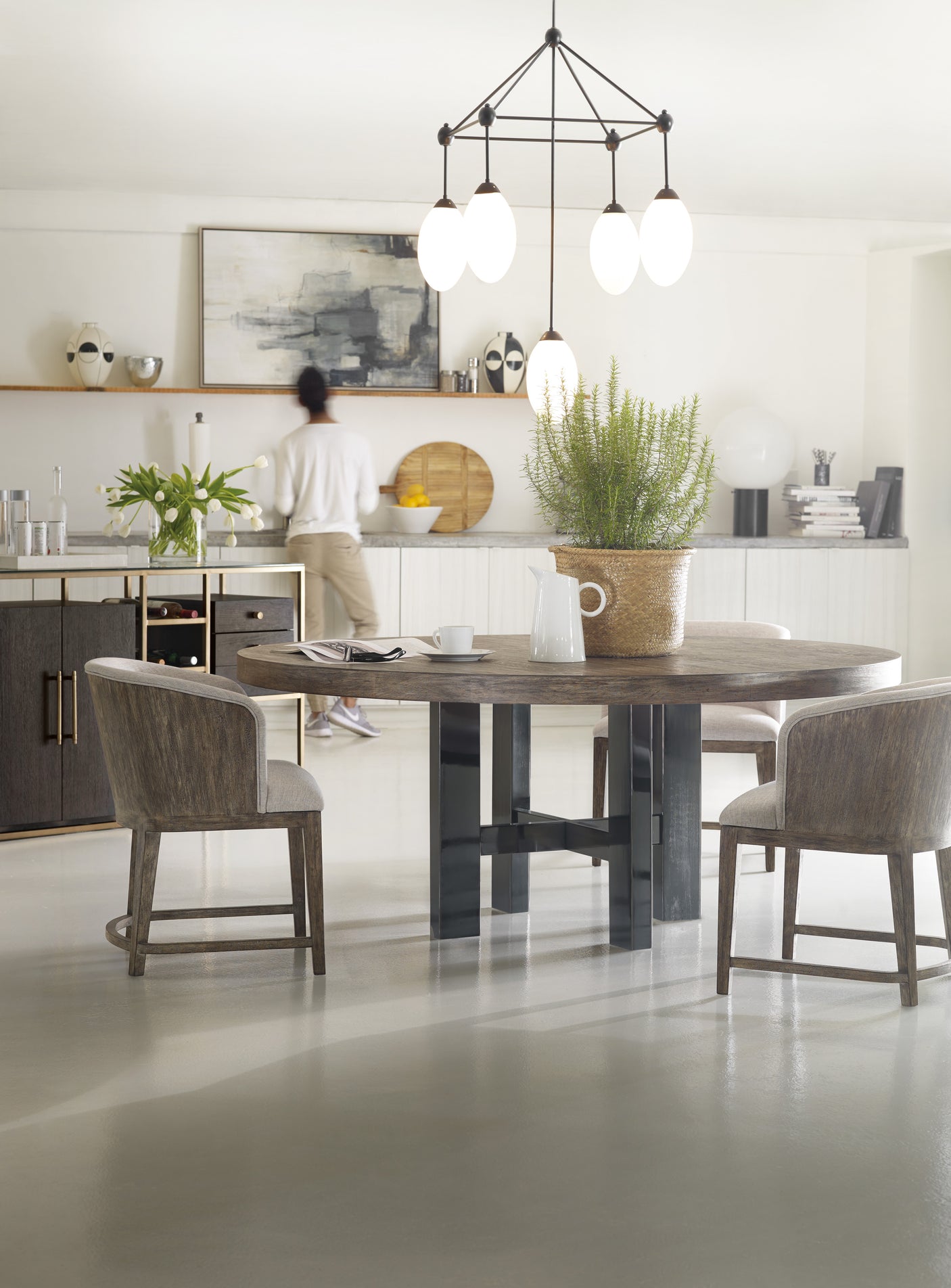 Hooker Furniture Curata 72in Round Dining Table 1600-75211-MWD