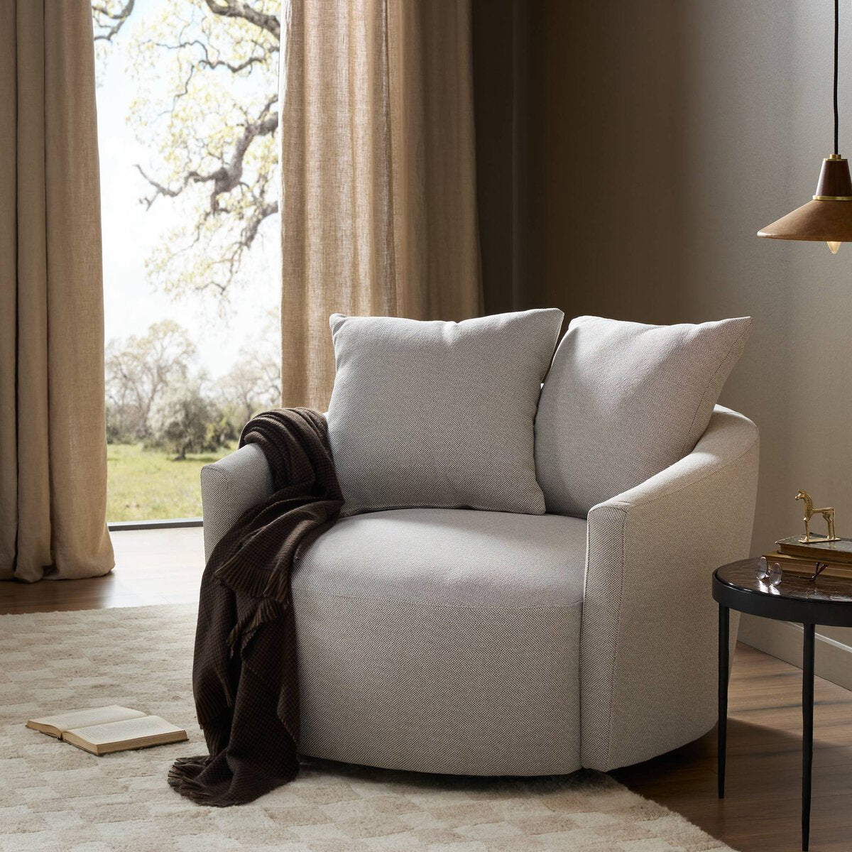 Chloe Swivel Chair - Kings Fine Art & Decor