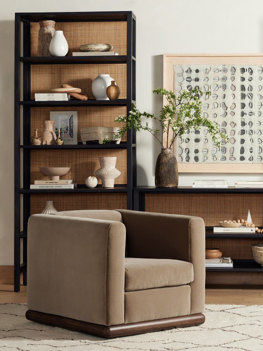 Elizabeth Swivel Chair - Kings Fine Art & Decor