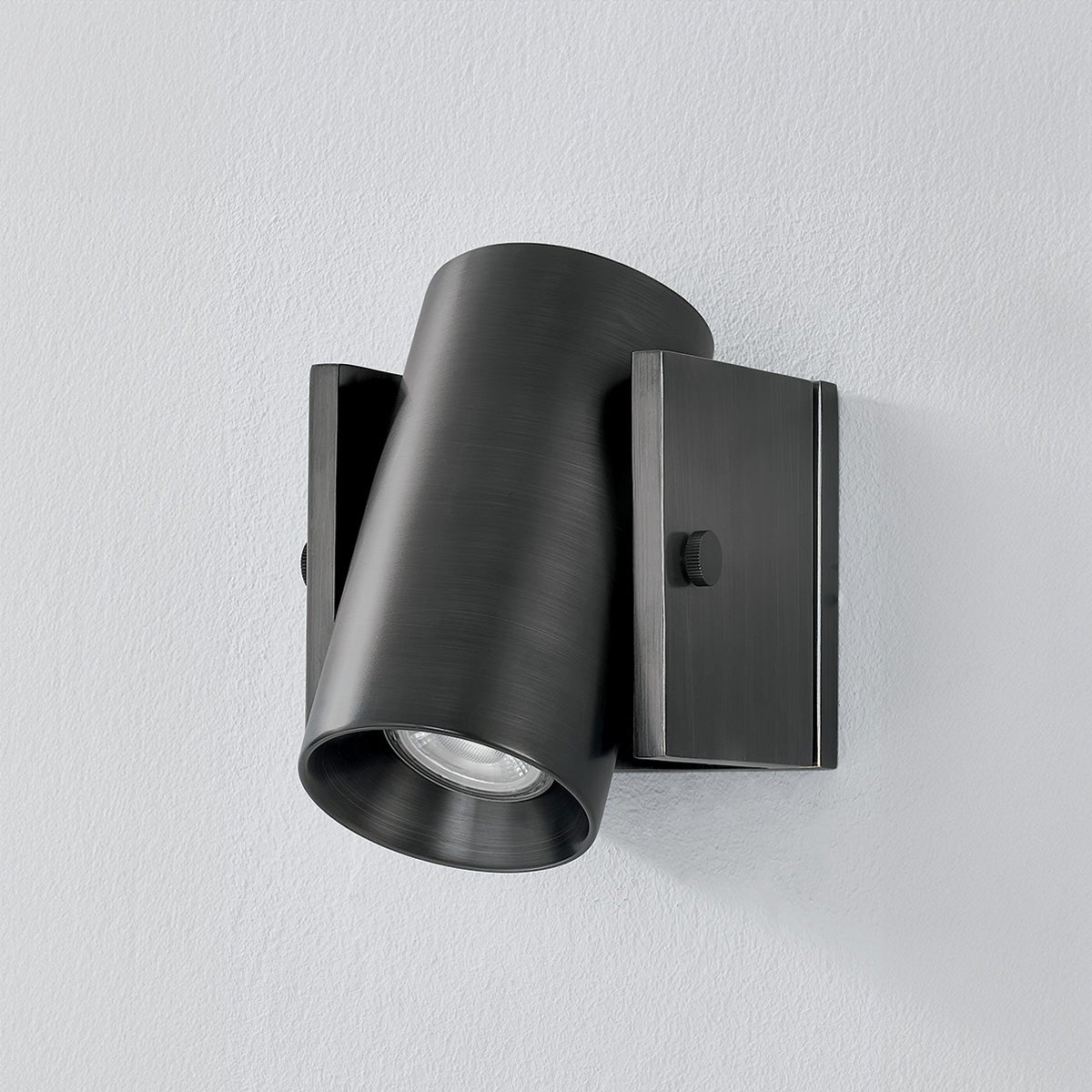 nowra-wall-sconce-2306-DB-4