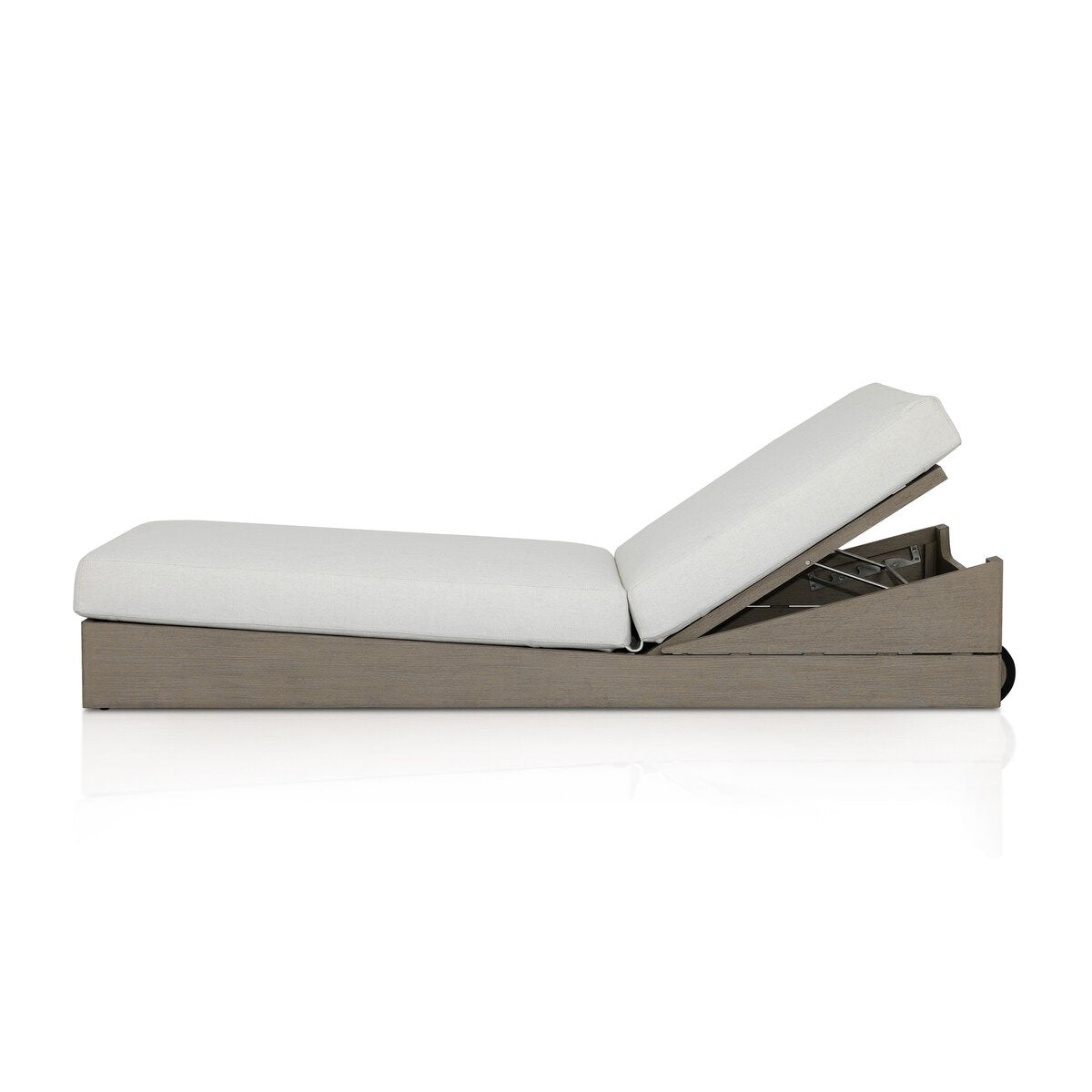 V Outdoor Chaise Lounge - Kings Fine Art & Decor