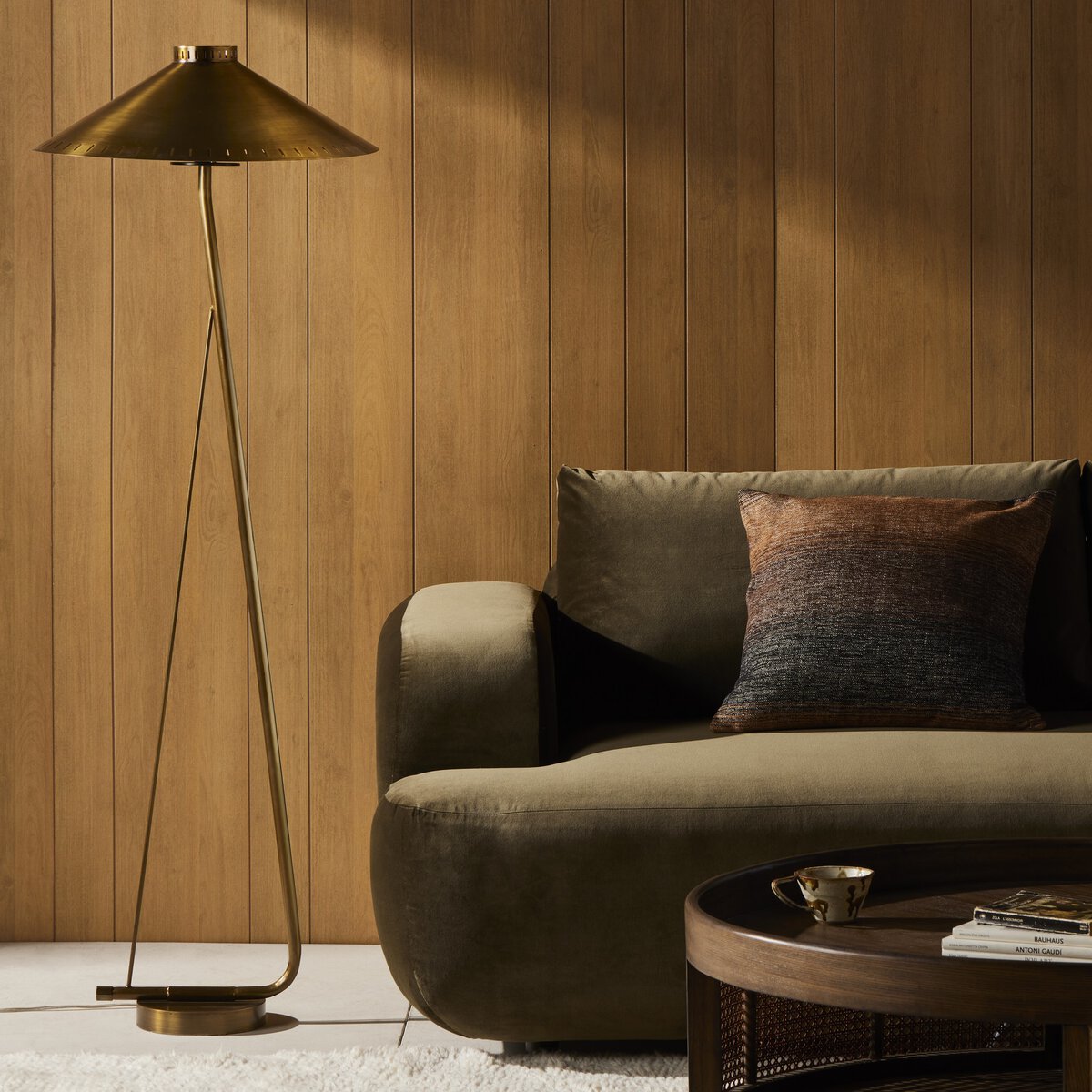 Egon Floor Lamp - Kings Fine Art & Decor