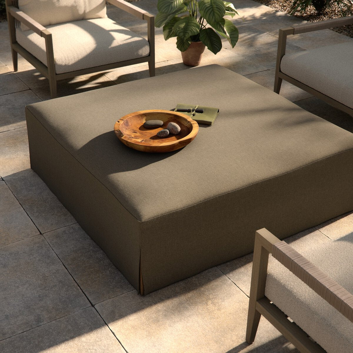 Laskin Outdoor Ottoman - Kings Fine Art & Decor