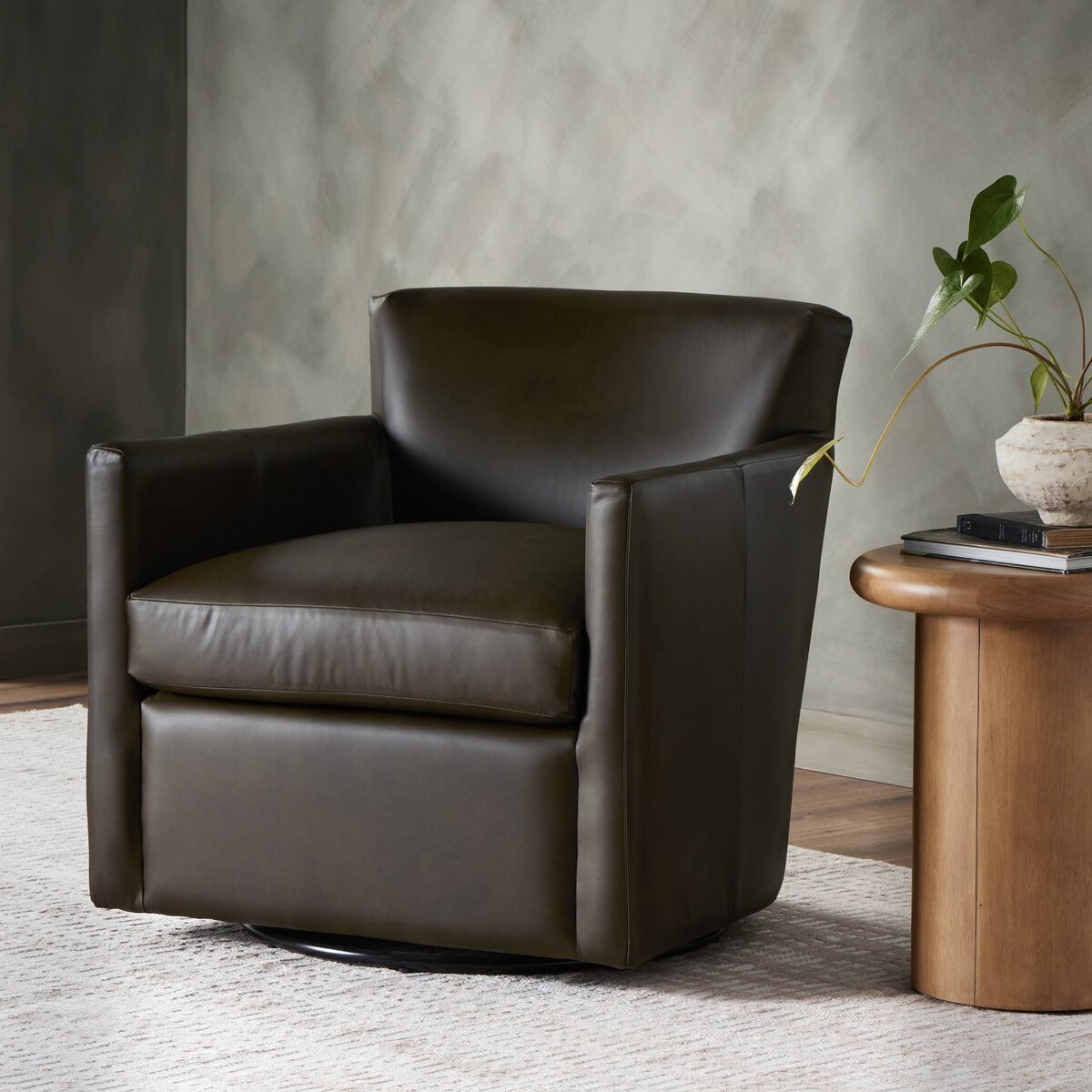 Miriam Swivel Chair - Kings Fine Art & Decor