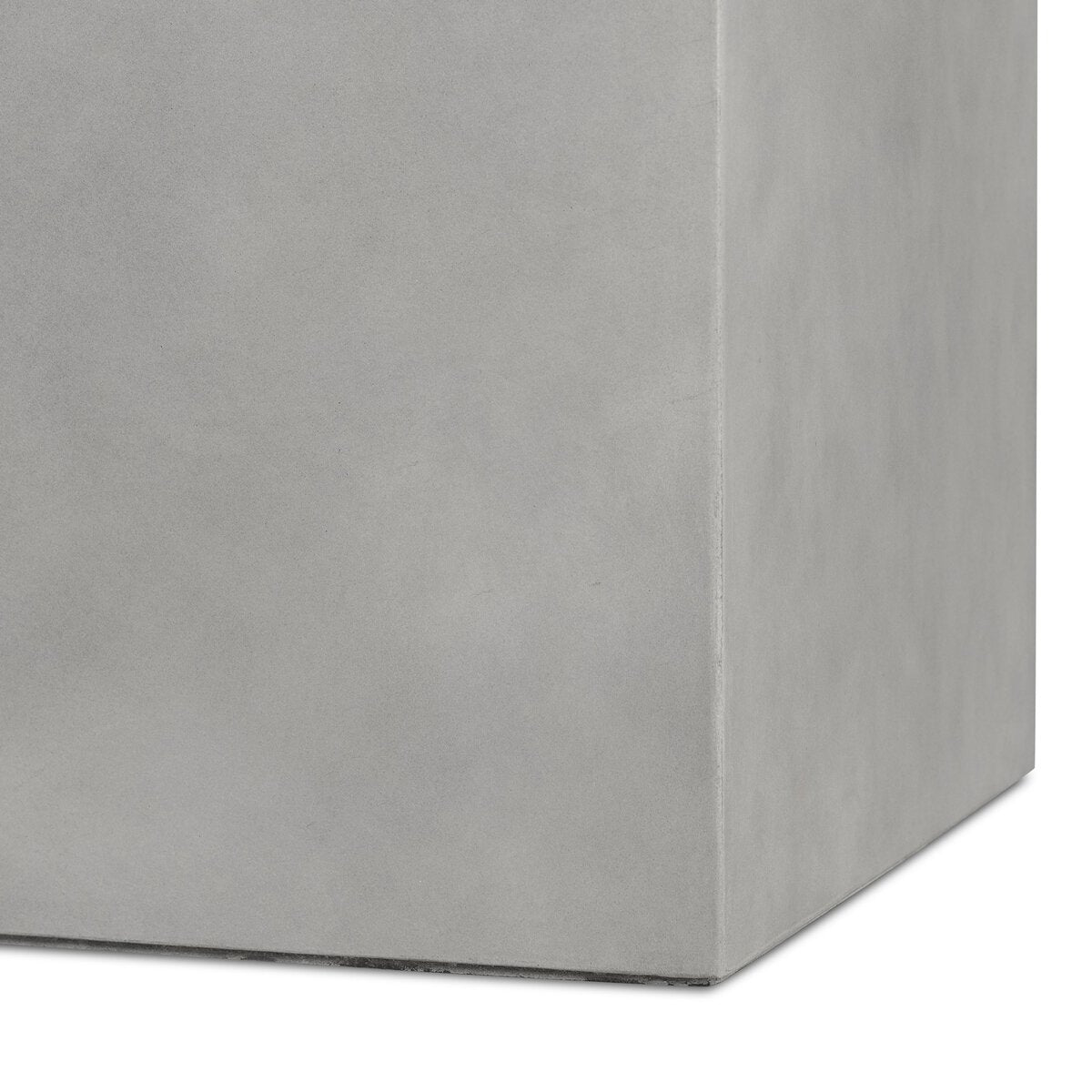Kiro Planter - Kings Fine Art & Decor