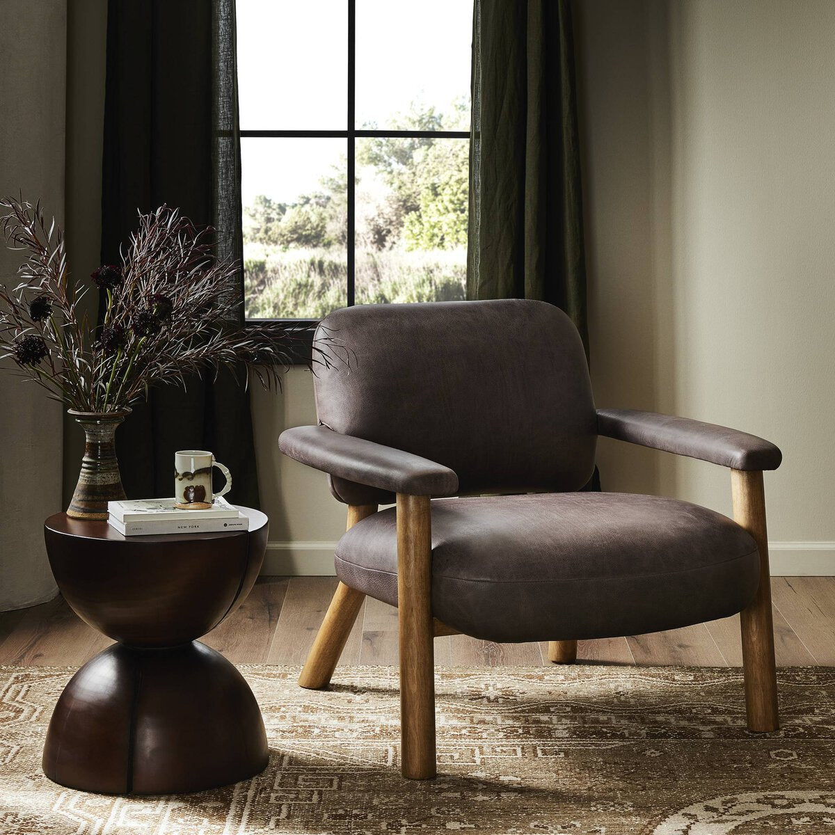 Eisley Chair - Kings Fine Art & Decor