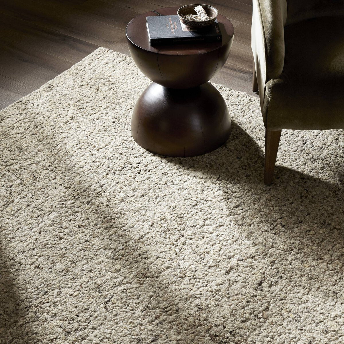 Joelle Hand-Knotted Rug - Kings Fine Art & Decor