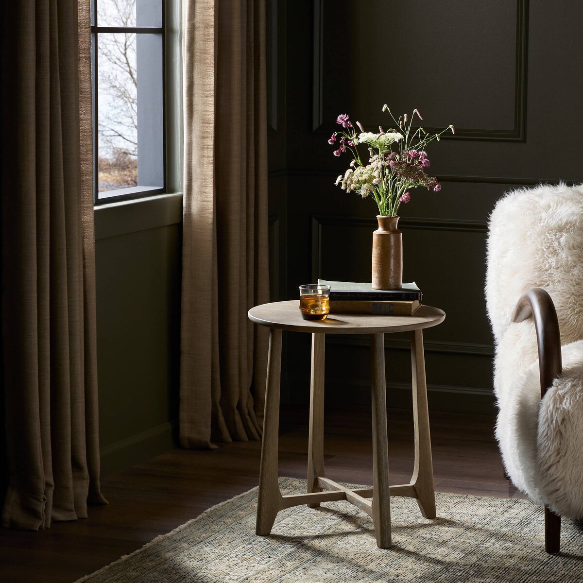 Dupree End Table - Kings Fine Art & Decor