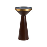 N. Y. Drinks Table