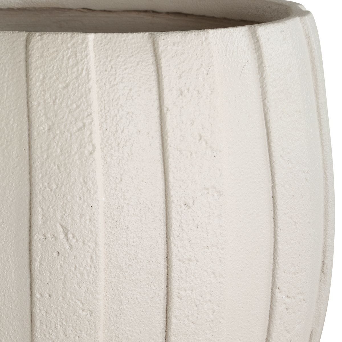 Ridgehaven Outdoor Planter